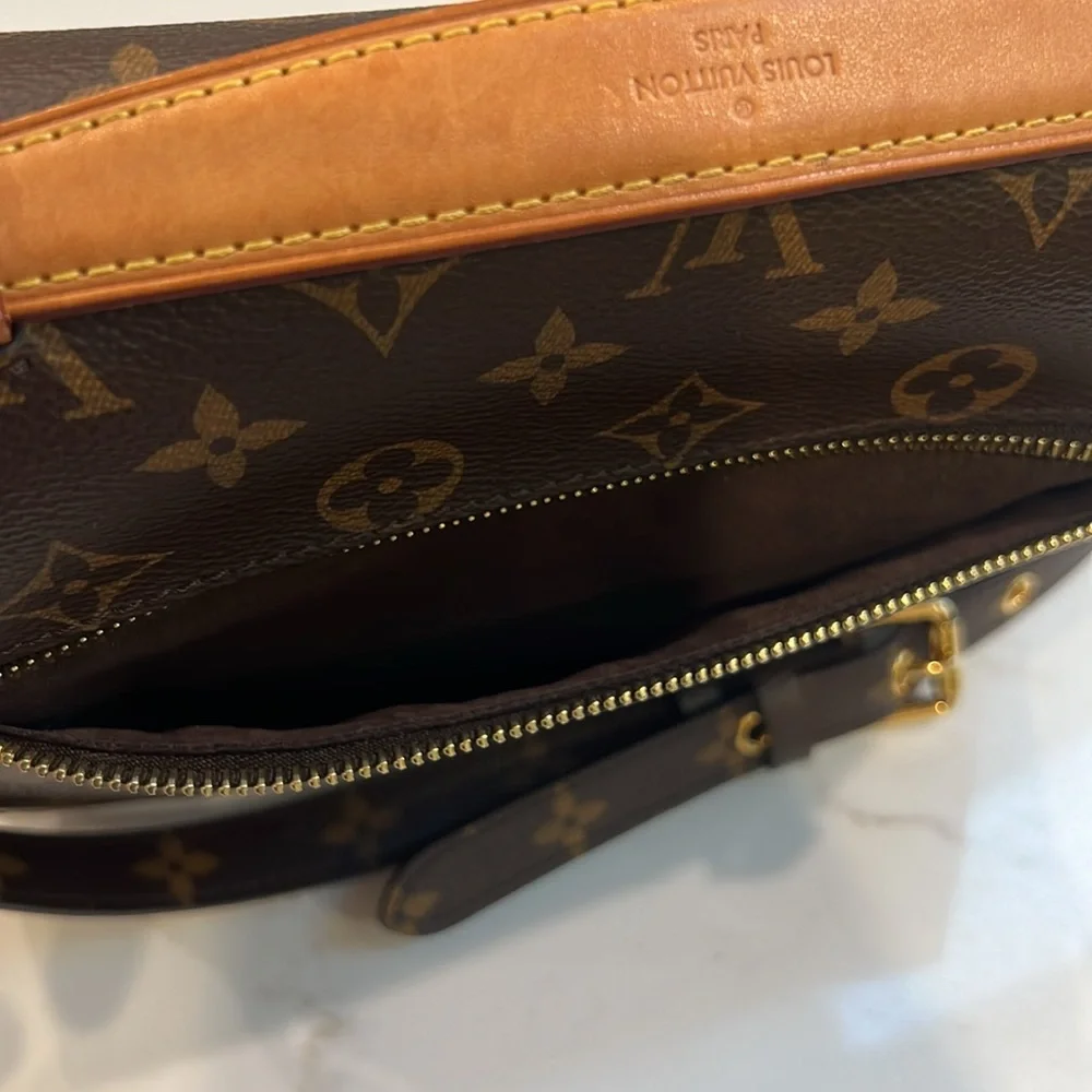 Louis Vuitton Pochette Metis monogram - Picture 5 of 9